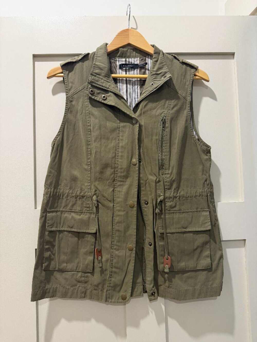 Women's Blu Pepper Safari Style Vest, Size L
